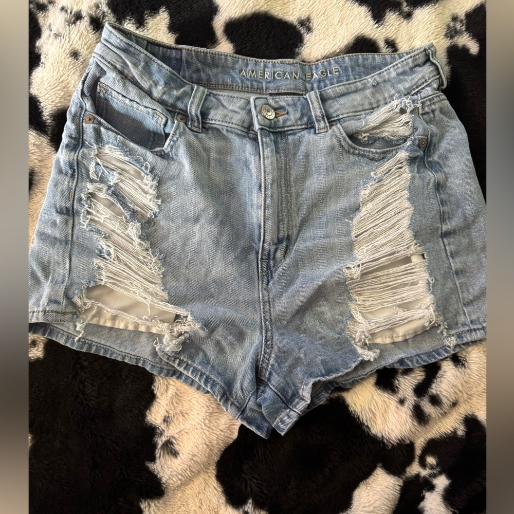 American Eagle Outfitters Blue Jean Shorts Distressed Style